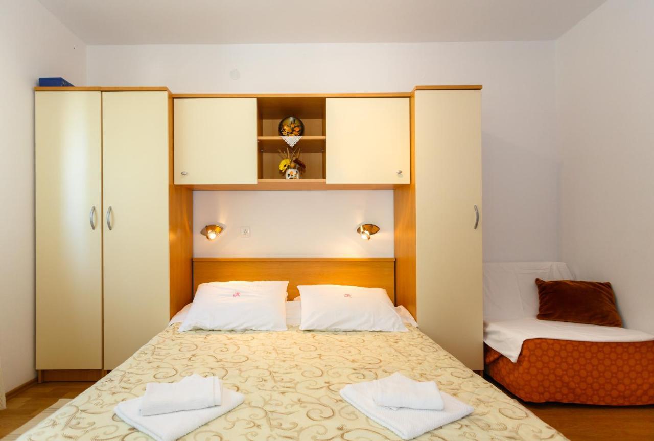 Villa Rosi Krk Town Chambre photo